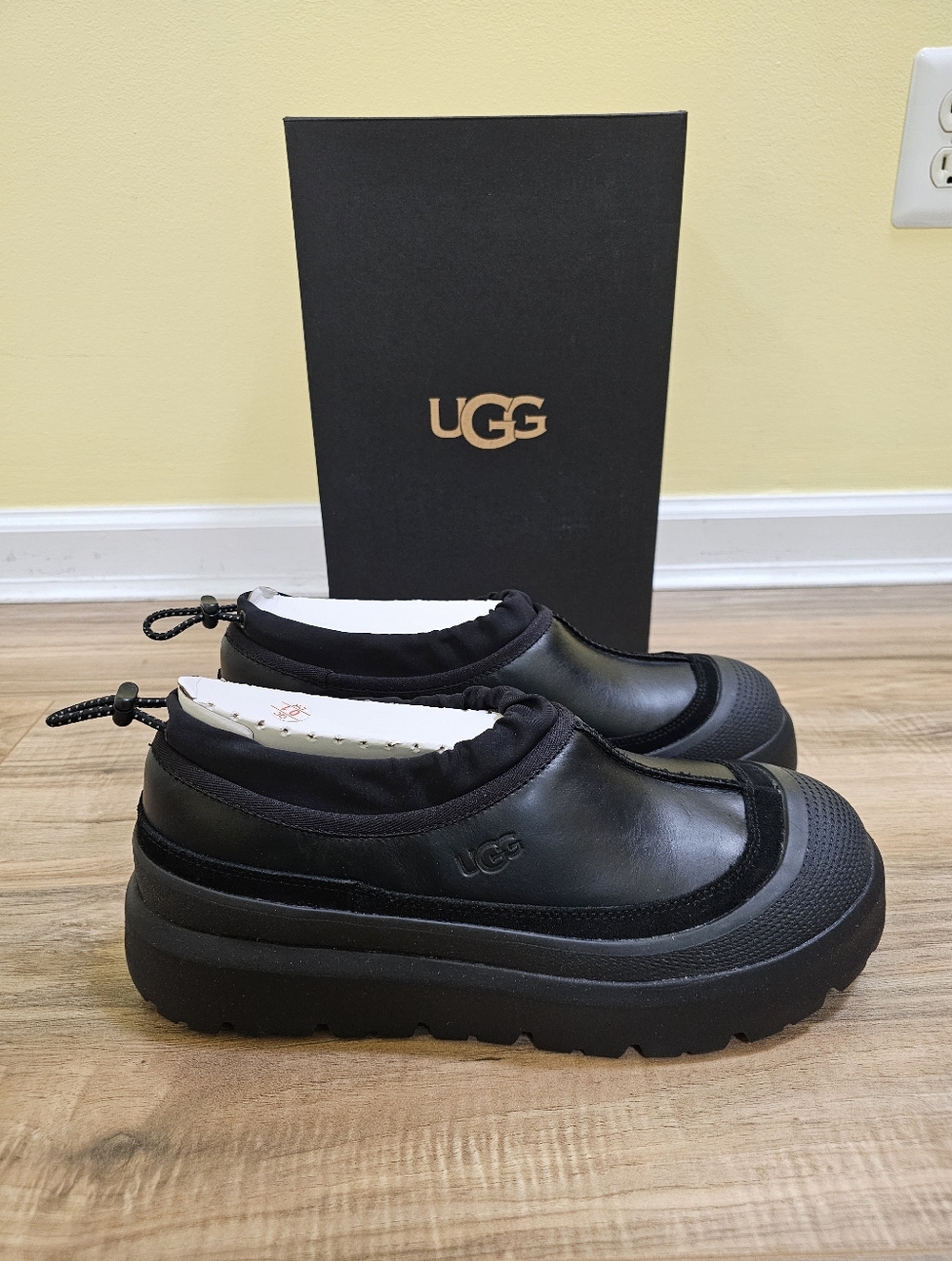 UGG Tasman Weather Hybrid